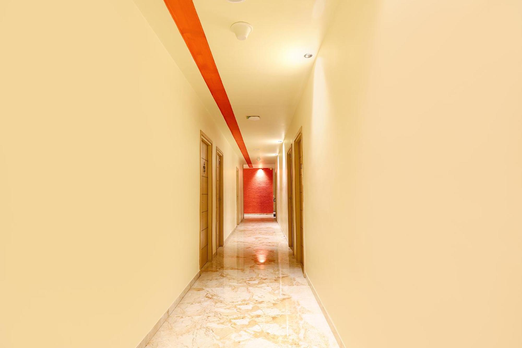 Fabhotel Nestlay Rooms High Court - Nr Parry'S Corner Ченнаи Экстерьер фото